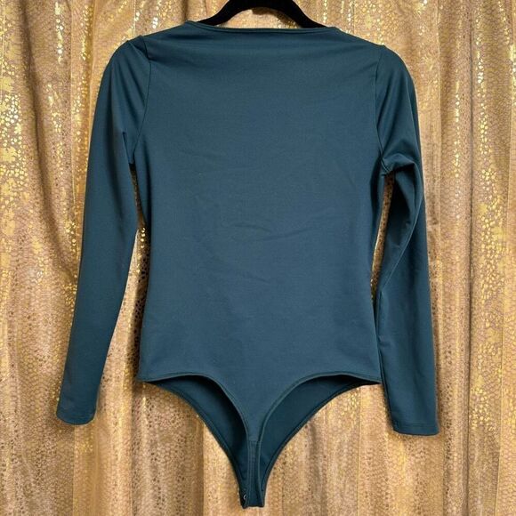 Abercrombie & Fitch Teal Sweetheart Neckline Long Sleeve Bodysuit Medium - Picture 2 of 5